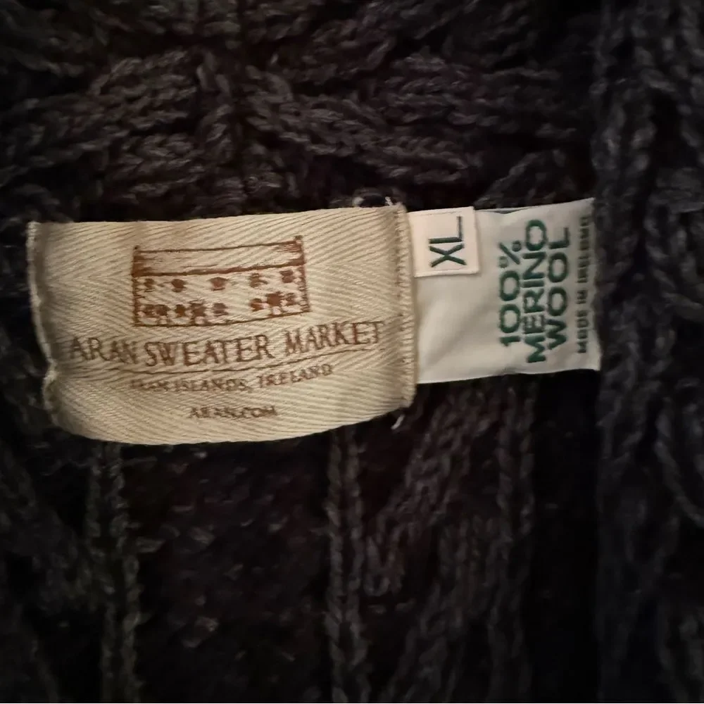 Aran Sweater Market Aran Trellis Sleeveless Merino Cardigan - Picture 2 of 5
